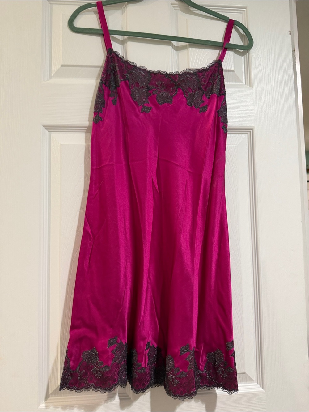 Natori Fuchsia Chemise and Robe Set with Black Lace Trim